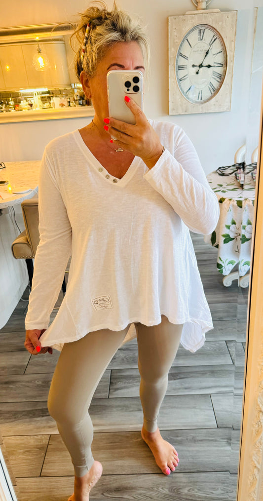 Nancy 100% Cotton High low Tee shirt long sleeve